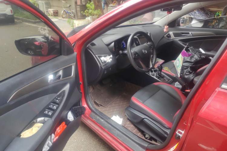 Used CHANGAN Eado 2016 1.6L Automatic Junku Model Driver Seat