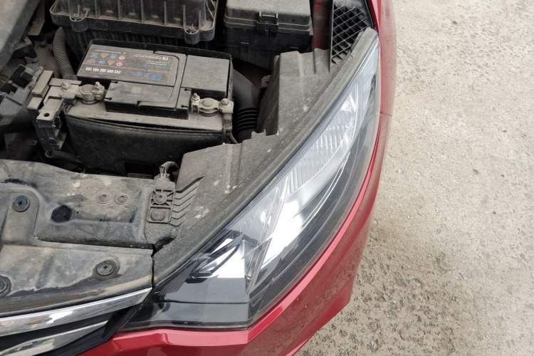 Used CHANGAN Eado 2016 1.6L Manual Junku Model Engine Bay Left