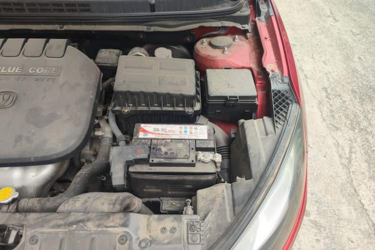 Used CHANGAN Eado 2016 1.6L Manual Junku Model Engine Bay Left