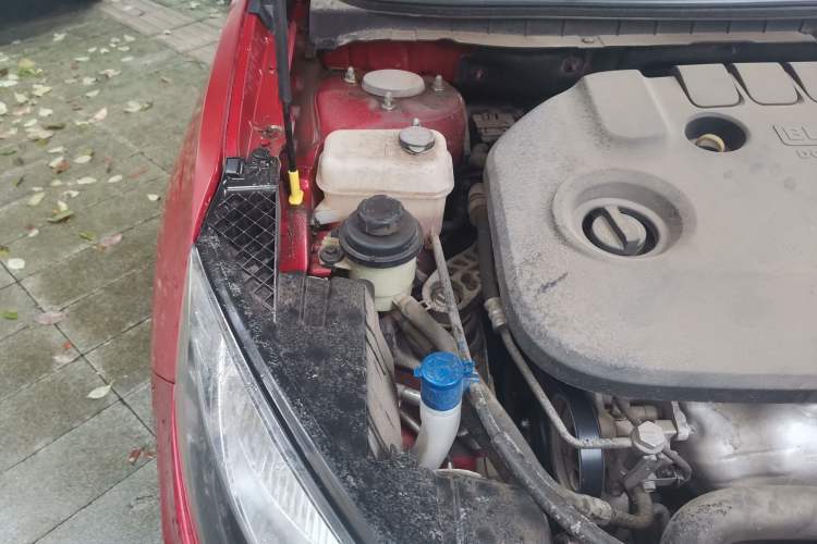 Used CHANGAN Eado 2016 1.6L Automatic Junku Model Engine Bay Right
