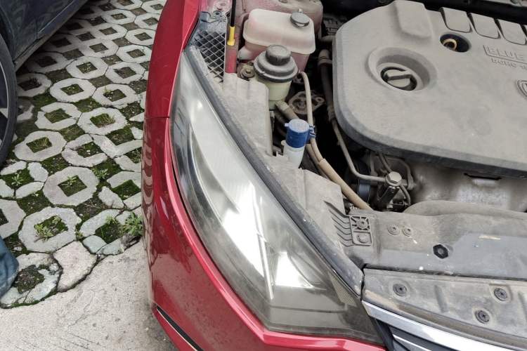 Used CHANGAN Eado 2016 1.6L Manual Junku Model Engine Bay Right