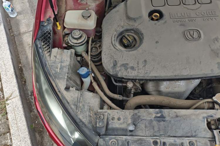 Used CHANGAN Eado 2016 1.6L Manual Junku Model Engine Bay Right