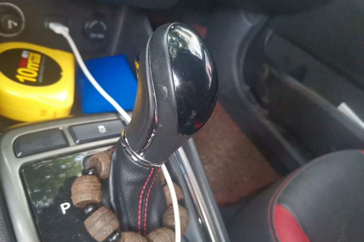 Used CHANGAN Eado 2016 1.6L Automatic Junku Model Gear Lever