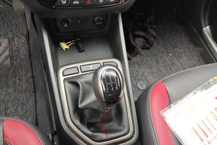Used CHANGAN Eado 2016 1.6L Manual Junku Model Gear Lever