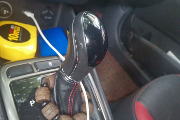 Used CHANGAN Eado 2016 1.6L Automatic Junku Model Gear Lever