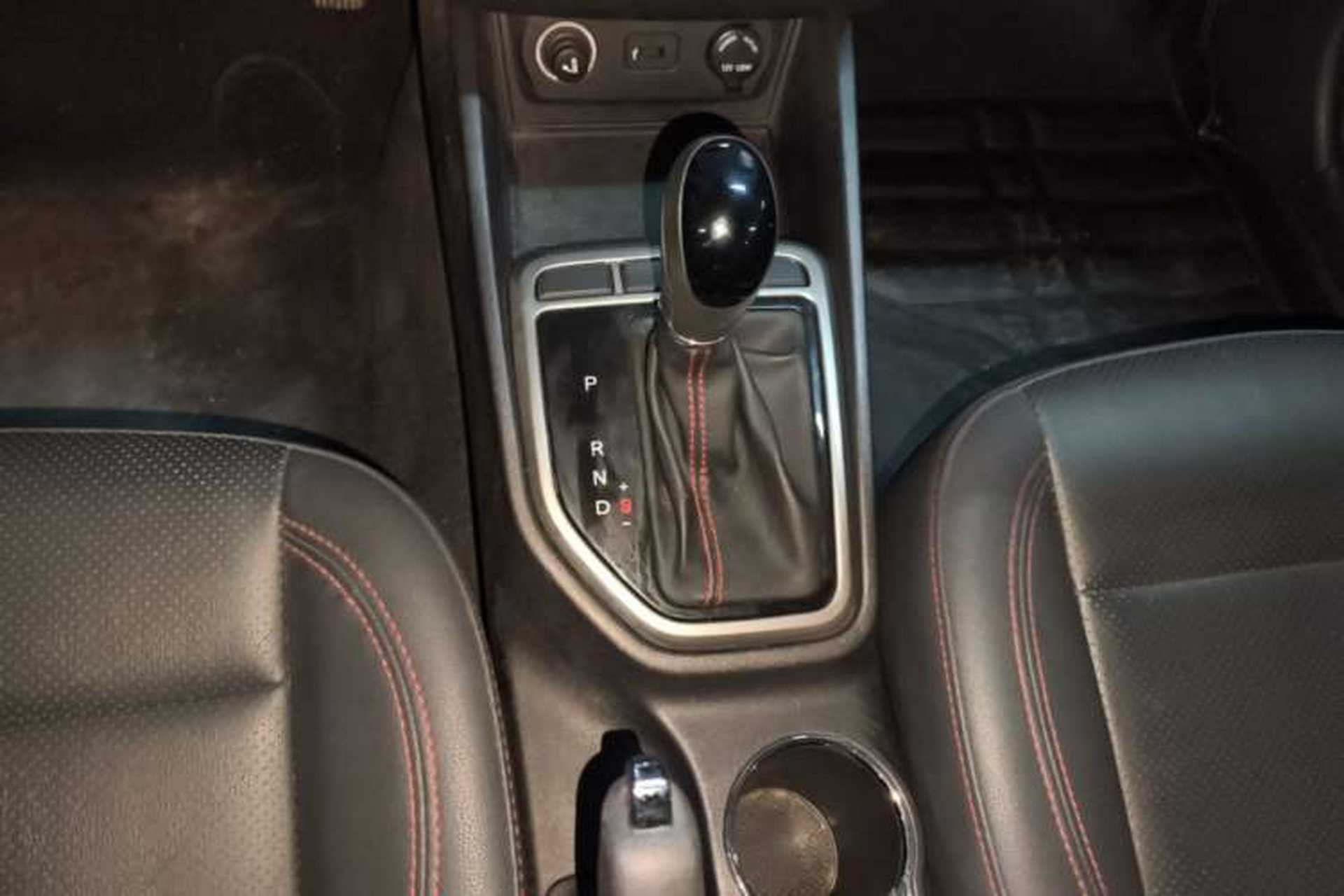 Used CHANGAN Eado 2016 1.6L Automatic Trend Model Gear Lever