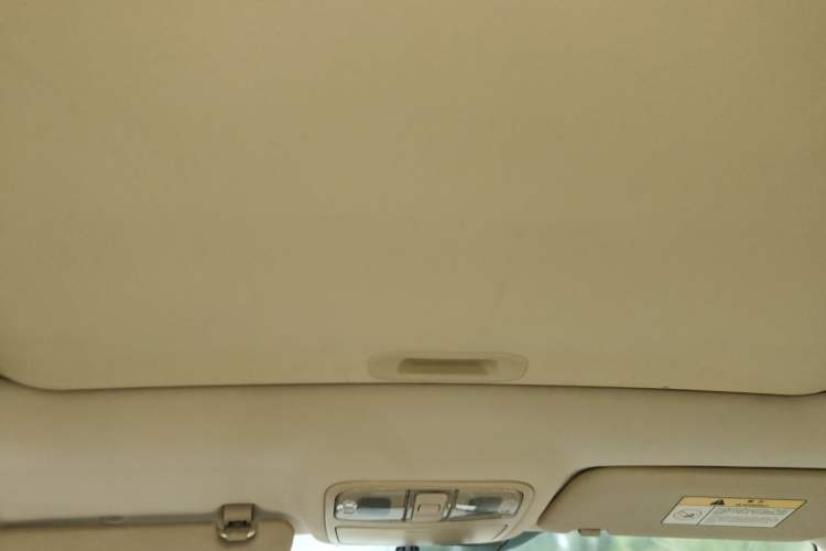 Used CHANGAN Eado 2016 1.6L Automatic Trend Model Headliner