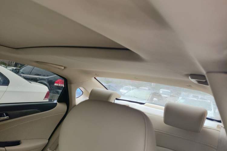 Used CHANGAN Eado 2016 1.6L Automatic Trend Model Headliner
