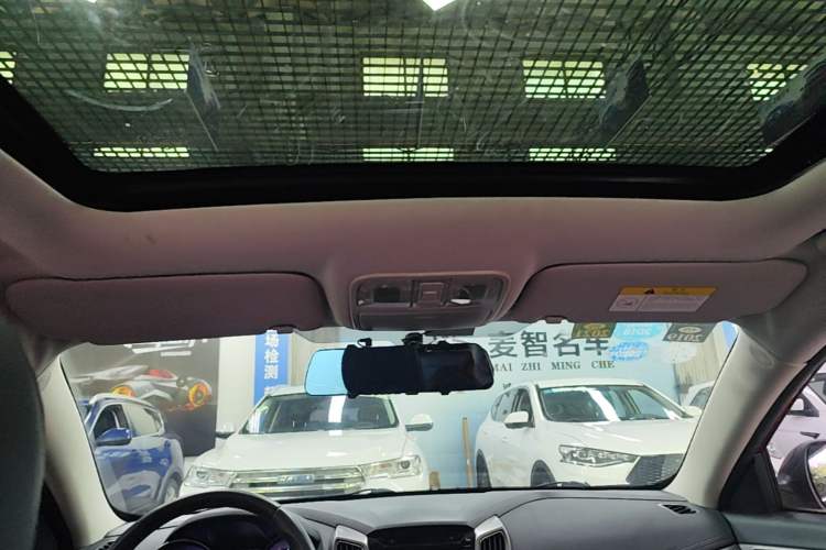 Used CHANGAN Eado 2016 1.6L Automatic Junku Model Headliner