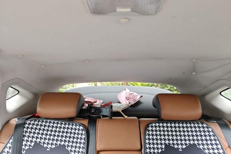 Used CHANGAN Eado 2016 1.6L GDI Manual Cool Edition Headliner