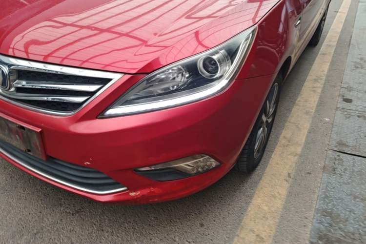 Used CHANGAN Eado 2016 1.6L Manual Fashion Edition Left Front Headlight
