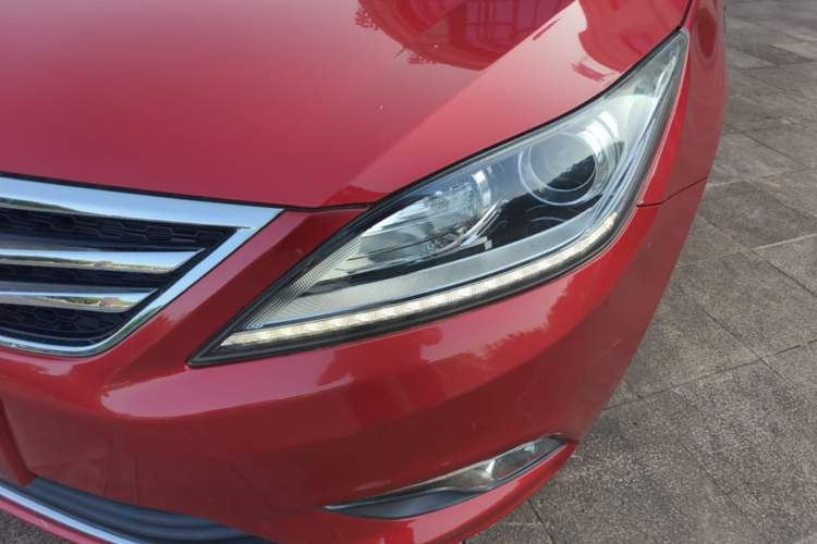 Used CHANGAN Eado 2016 1.6L Manual Fashion Edition Left Front Headlight