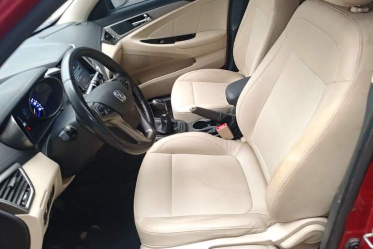 Used CHANGAN Eado 2016 1.6L Manual Fashion Edition Left Front Seat