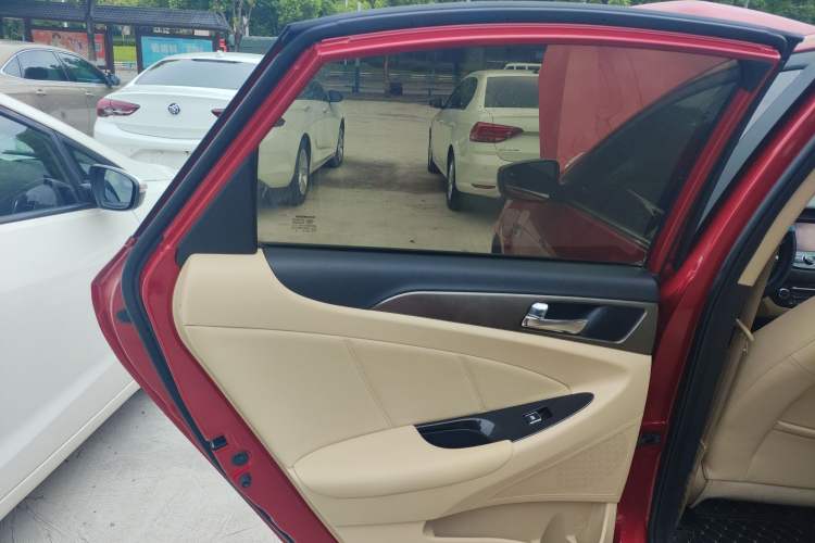 Used CHANGAN Eado 2016 1.6L Automatic Trend Model Left Rear Door Interior