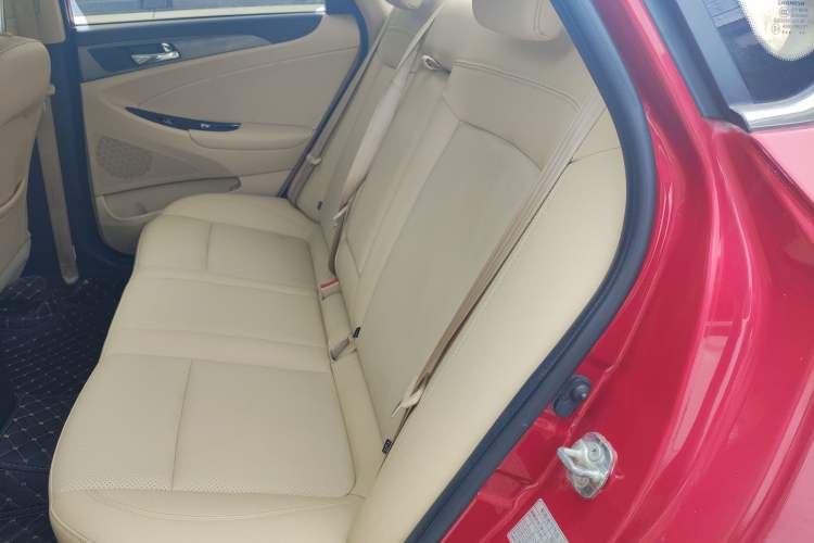 Used CHANGAN Eado 2016 1.6L Automatic Trend Model Left Rear Seat