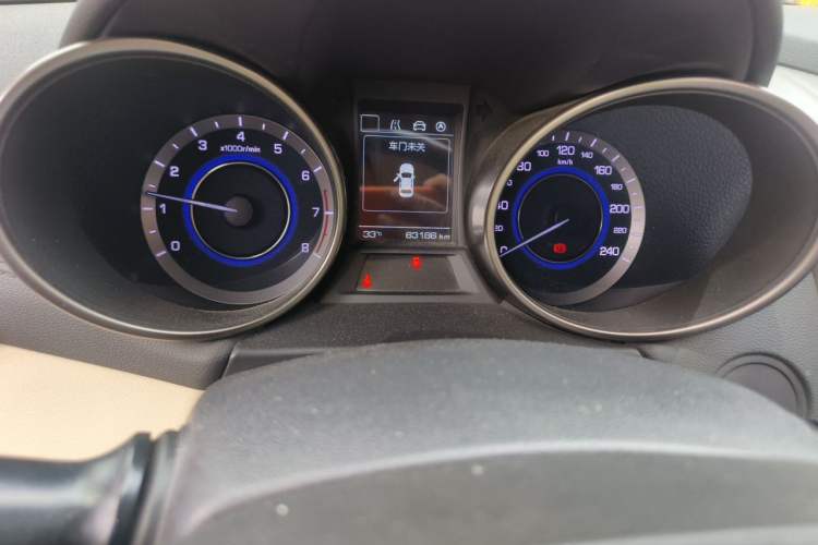 Used CHANGAN Eado 2016 1.6L Manual Fashion Edition Odometer Close Up
