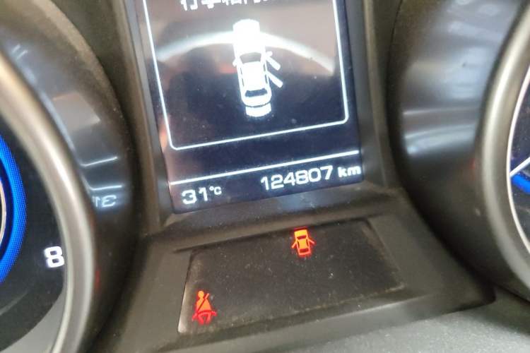 Used CHANGAN Eado 2016 1.6L GDI Manual Cool Edition Odometer Close Up