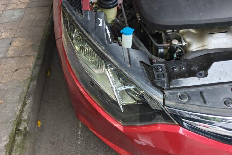 Used CHANGAN Eado 2016 1.6L Automatic Junku Model Right Front Headlight