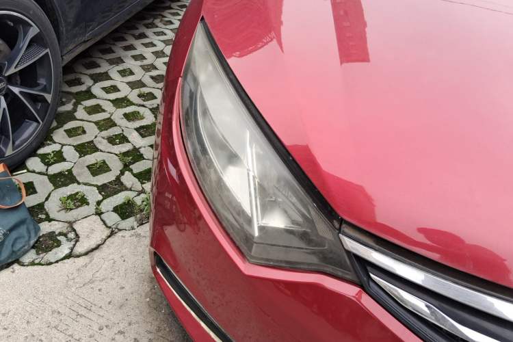Used CHANGAN Eado 2016 1.6L Manual Junku Model Right Front Headlight