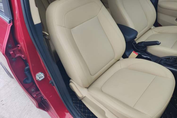 Used CHANGAN Eado 2016 1.6L Automatic Trend Model Right Front Seat