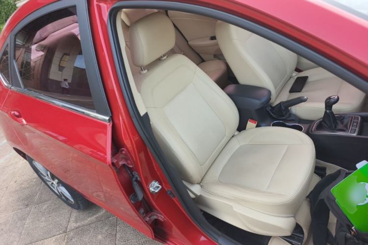 Used CHANGAN Eado 2016 1.6L Manual Fashion Edition Right Front Seat