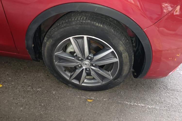 Used CHANGAN Eado 2016 1.6L Automatic Junku Model Right Front Wheel Hub