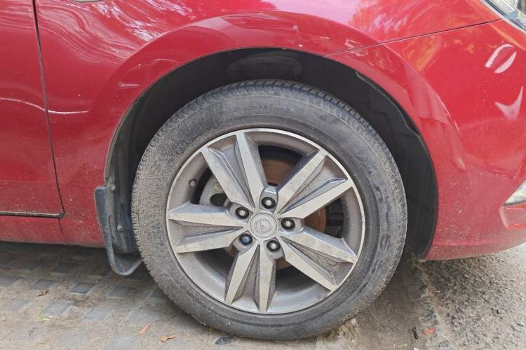Used CHANGAN Eado 2016 1.6L Automatic Trend Model Right Front Wheel Hub