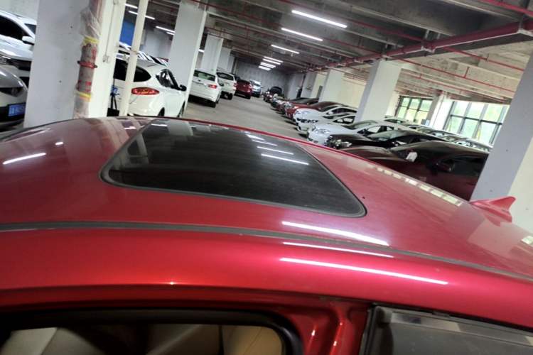 Used CHANGAN Eado 2016 1.6L Automatic Trend Model Roof