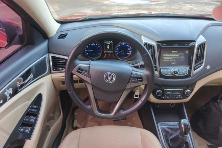 Used CHANGAN Eado 2016 1.6L Manual Fashion Edition Steering Wheel