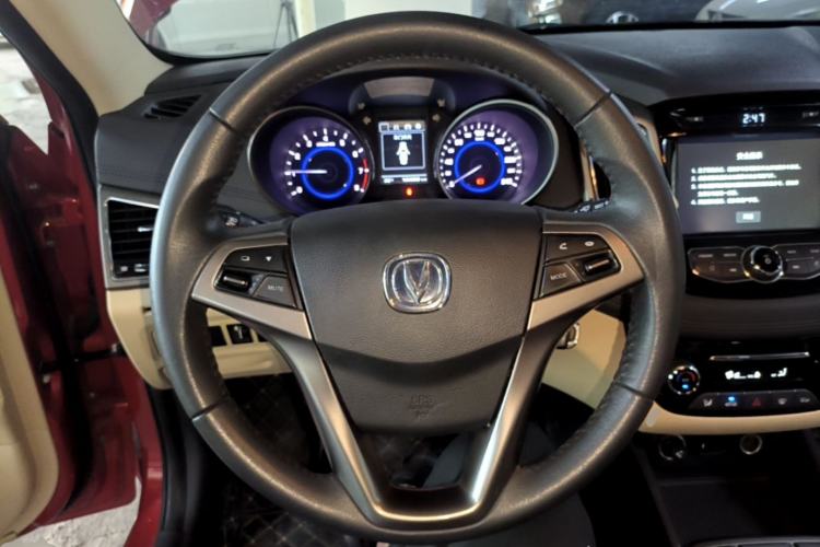 Used CHANGAN Eado 2016 1.6L Manual Fashion Edition Steering Wheel