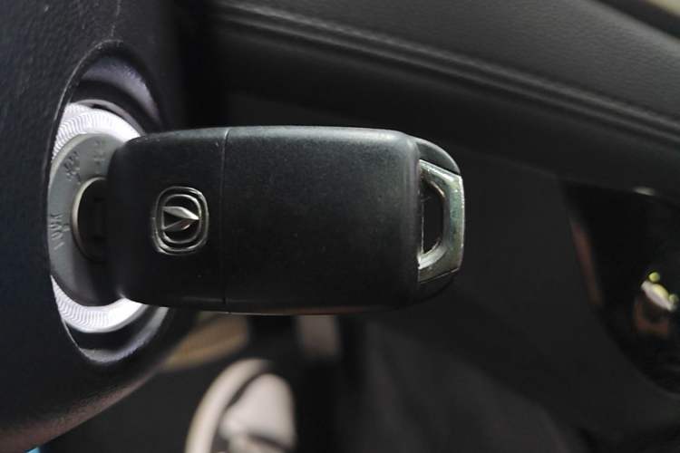 Used CHANGAN Eado 2016 1.6L Automatic Junku Model Vehicle Key