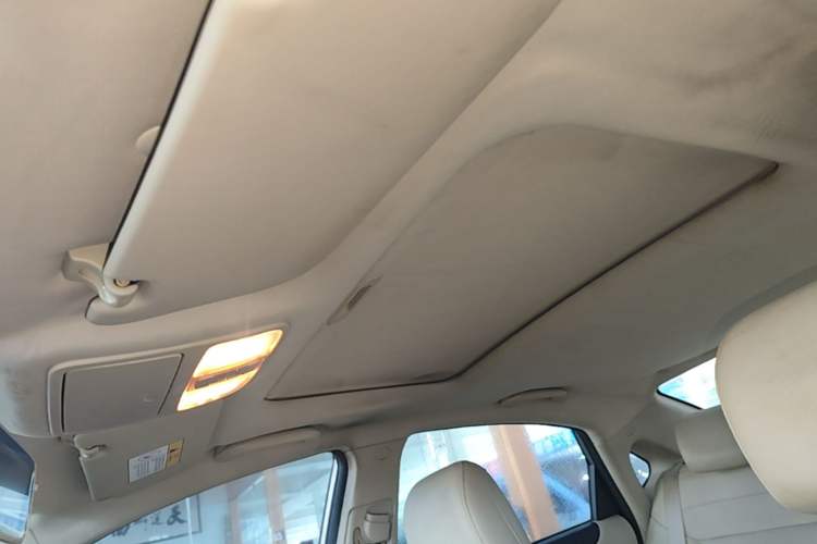 Used CHANGAN Eado 2016 1.6L Manual Fashion Edition Headliner