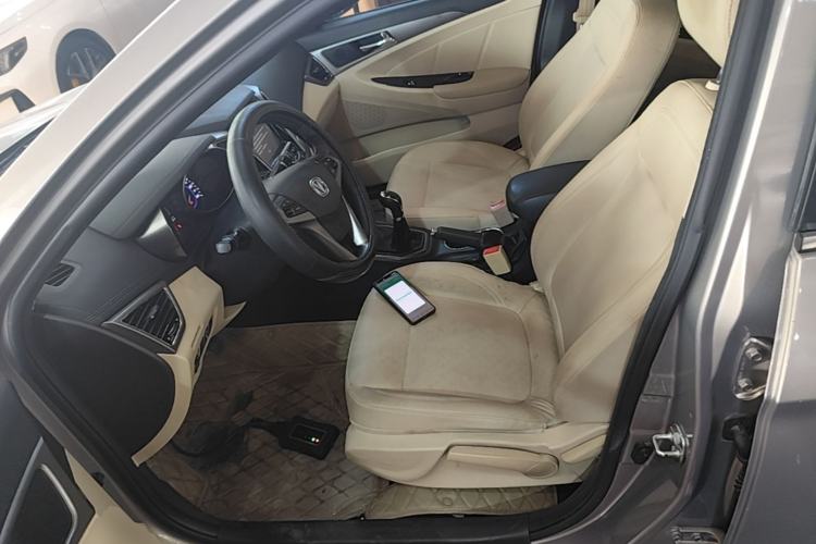 Used CHANGAN Eado 2016 1.6L Manual Fashion Edition Left Front Seat