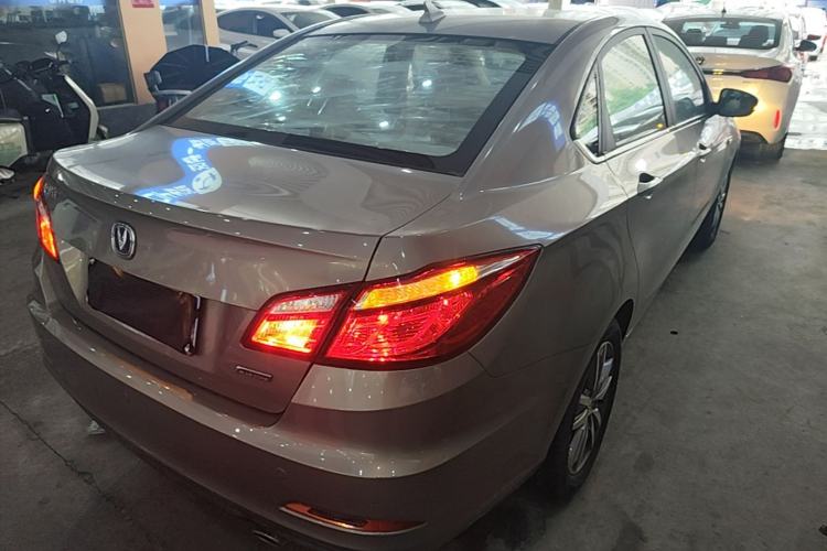 Used CHANGAN Eado 2016 1.6L Manual Fashion Edition Rear Right 45 Deg