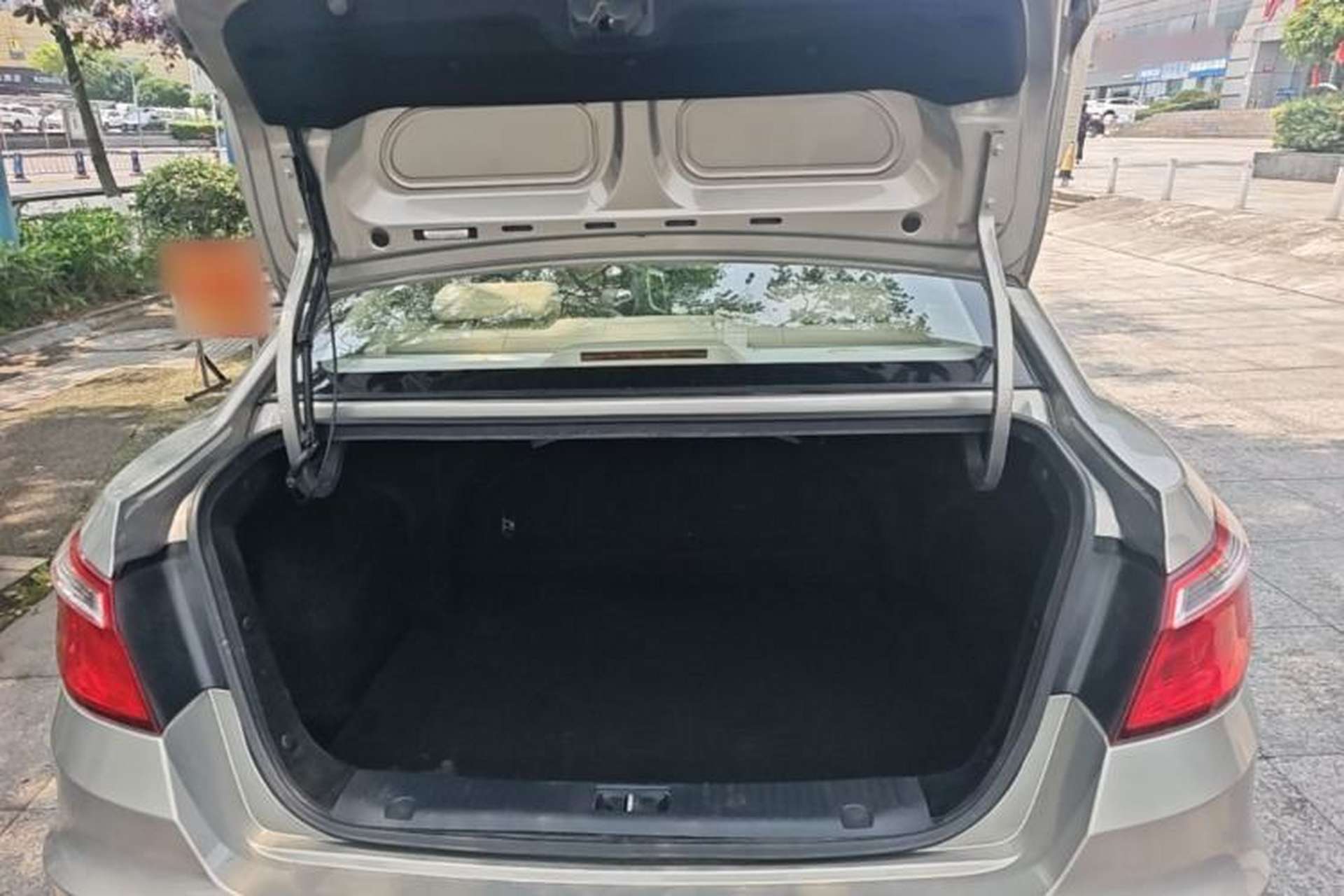 Used CHANGAN Eado 2016 1.6L Manual Fashion Edition Trunk