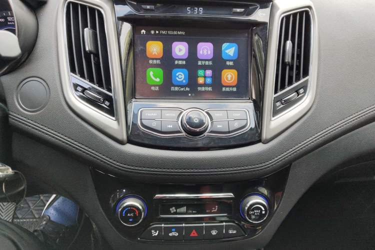 Used CHANGAN Eado 2016 1.6L Manual Junku Model Audio And AC Panel