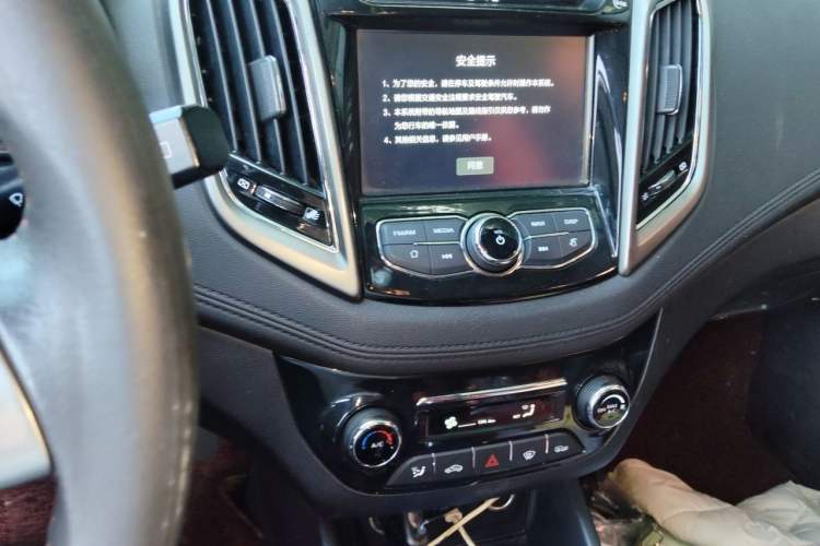 Used CHANGAN Eado 2016 1.6L Automatic Trend Model Audio And AC Panel
