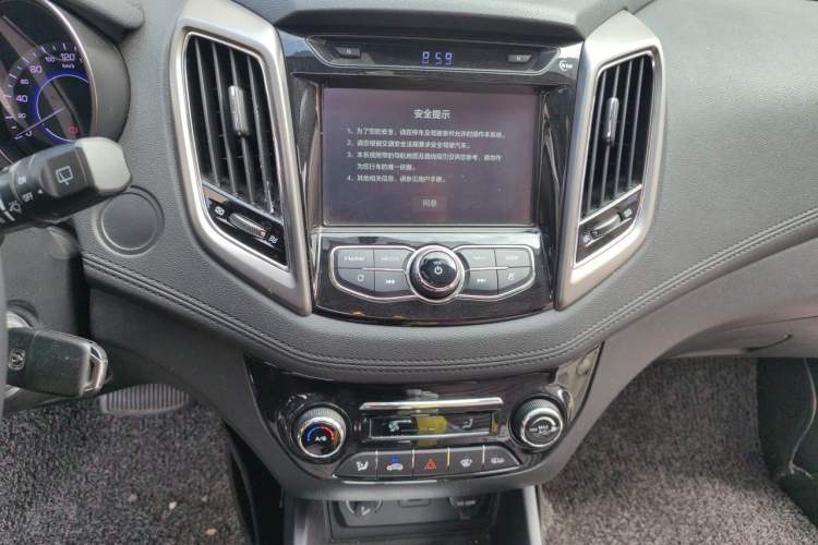Used CHANGAN Eado 2016 1.6L Automatic Junku Model Audio And AC Panel
