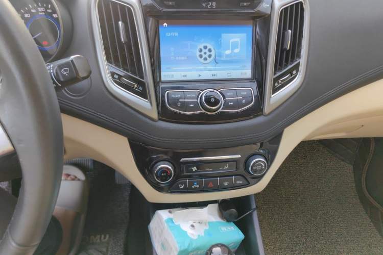Used CHANGAN Eado 2016 1.6L Automatic Trend Model Audio And AC Panel