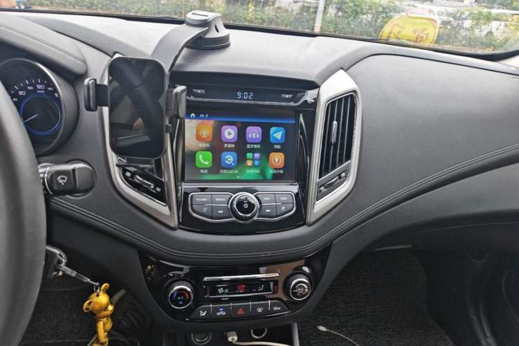 Used CHANGAN Eado 2016 1.6L Automatic Trend Model Audio And AC Panel