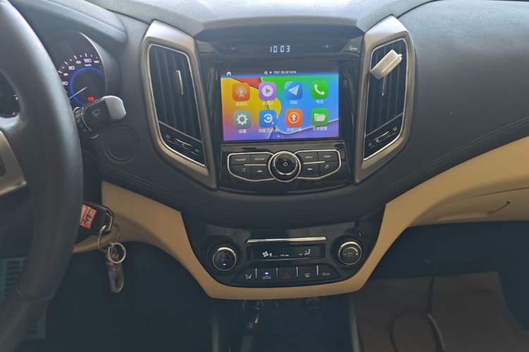 Used CHANGAN Eado 2016 1.6L Manual Fashion Edition Audio And AC Panel