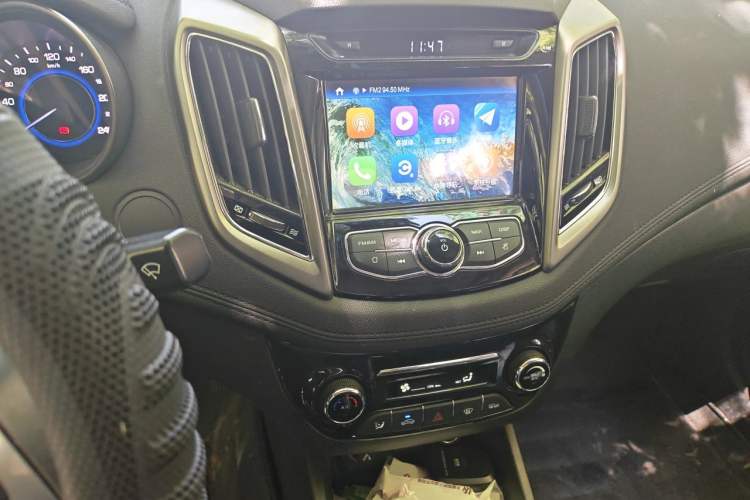 Used CHANGAN Eado 2016 1.6L Manual Fashion Edition Audio And AC Panel
