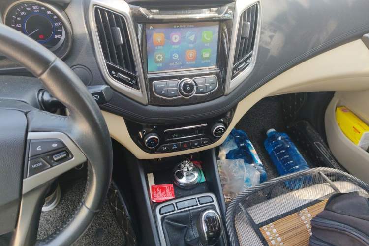 Used CHANGAN Eado 2016 1.6L Manual Fashion Edition Audio And AC Panel