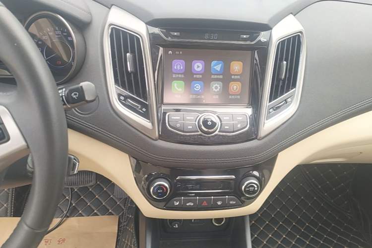 Used CHANGAN Eado 2016 1.6L Automatic Trend Model Audio And AC Panel