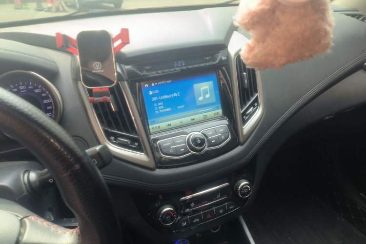 Used CHANGAN Eado 2016 1.6L Automatic Junku Model Audio And AC Panel