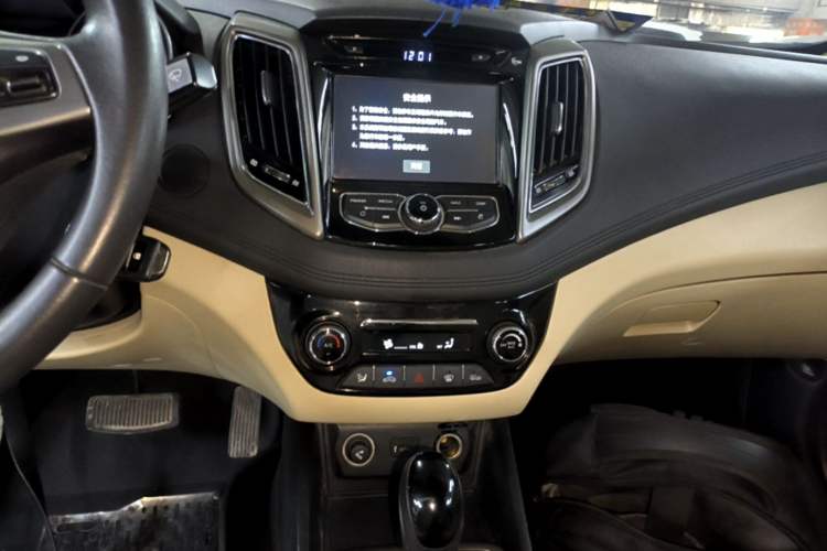 Used CHANGAN Eado 2016 1.6L Automatic Trend Model Audio And AC Panel