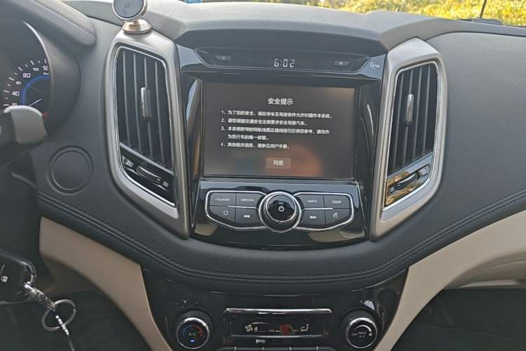 Used CHANGAN Eado 2016 1.6L Automatic Trend Model Audio And AC Panel