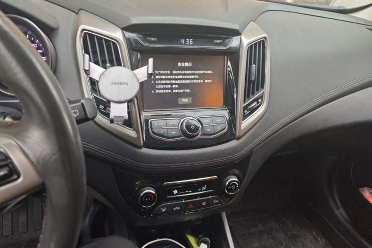 Used CHANGAN Eado 2016 1.6L GDI Manual Cool Edition Audio And AC Panel