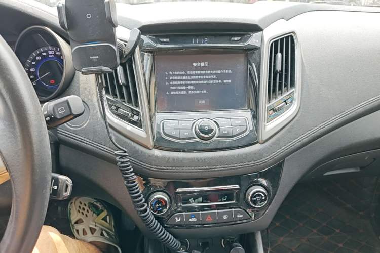 Used CHANGAN Eado 2016 1.6L Automatic Junku Model Audio And AC Panel