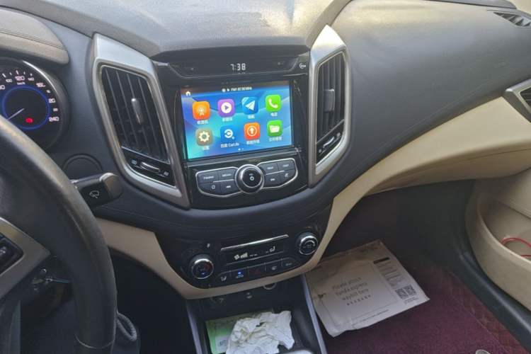 Used CHANGAN Eado 2016 1.6L Manual Fashion Edition Audio And AC Panel
